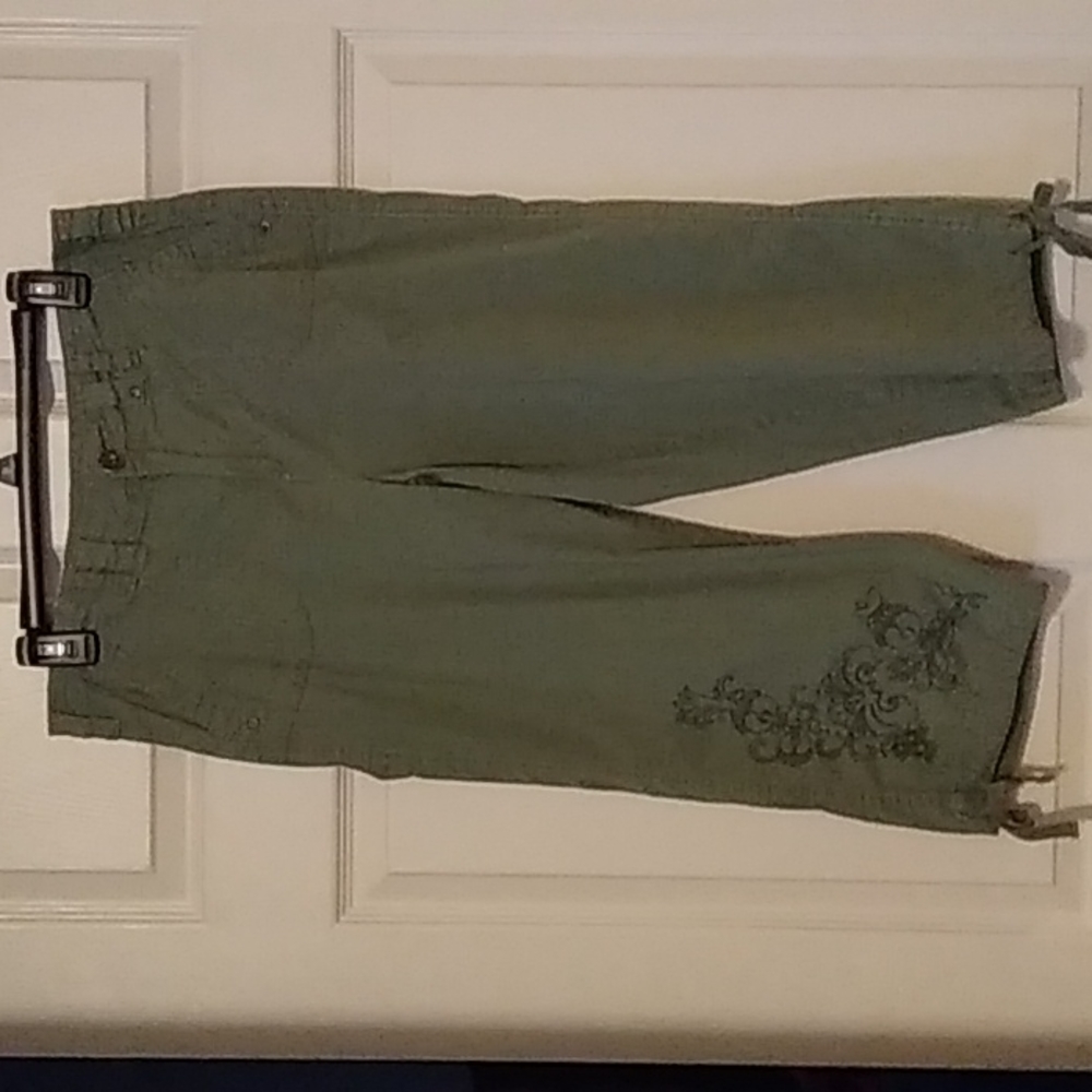Covington Cropped Pants  (10)